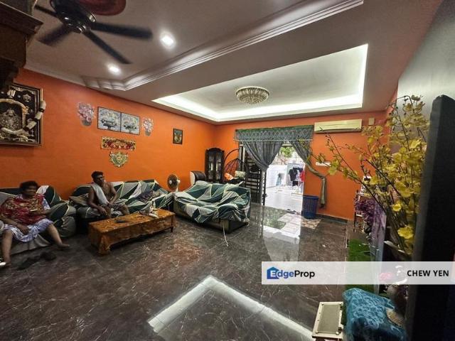 House for sale in Ulu Tiram, Johor