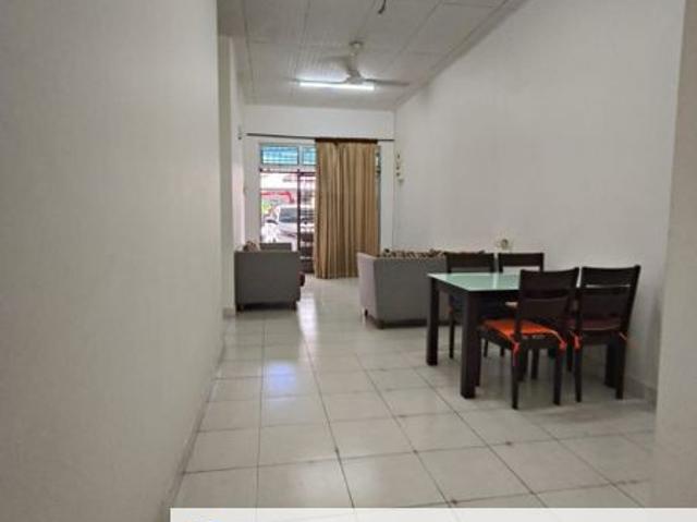House for sale in Ulu Tiram, Johor