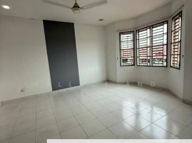 House for sale in Ulu Tiram, Johor