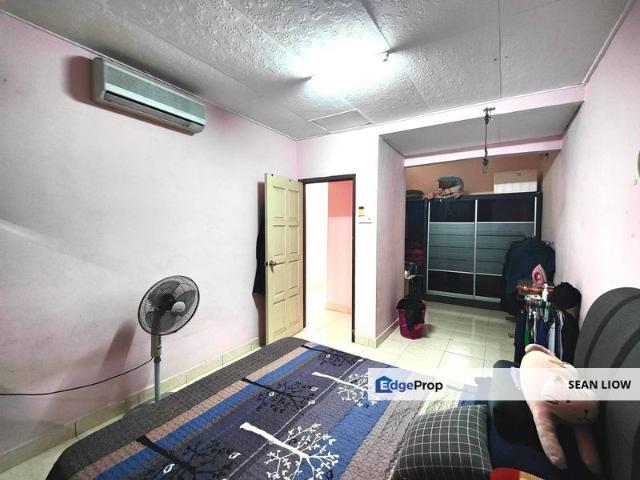 House for sale in Ulu Tiram, Johor