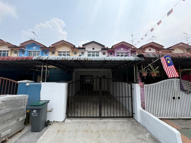 Terraced House for sale in Ulu Tiram, Johor Bahru