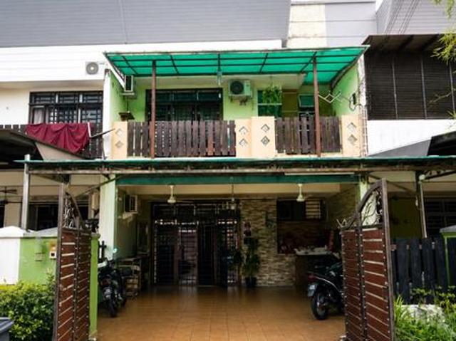 Terraced House for sale in Ulu Tiram, Johor