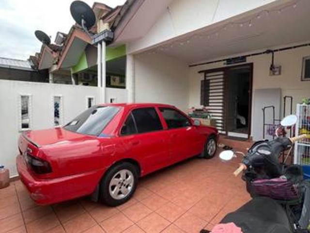 Terraced House for sale in Ulu Tiram, Johor
