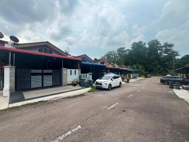 Terraced House for sale in Ulu Tiram, Johor