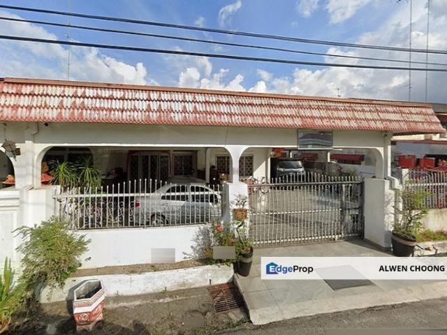 House for sale in Muar, Johor
