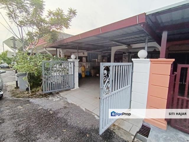 House for sale in Sendayan Village, Negeri Sembilan