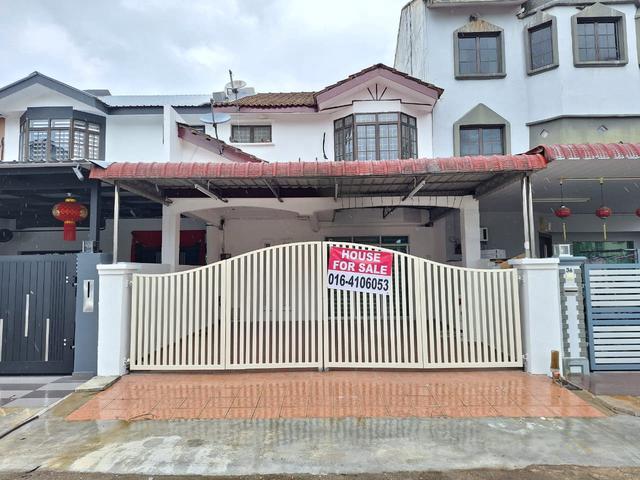 Terraced House for sale in Penang