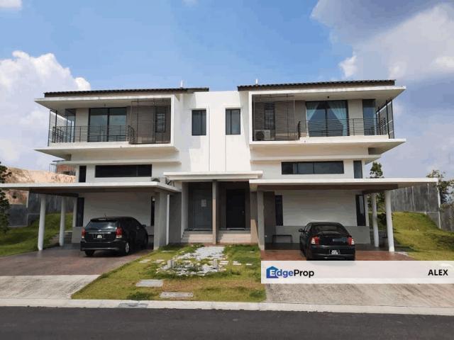 House for sale in Tanjong Sepat, Selangor