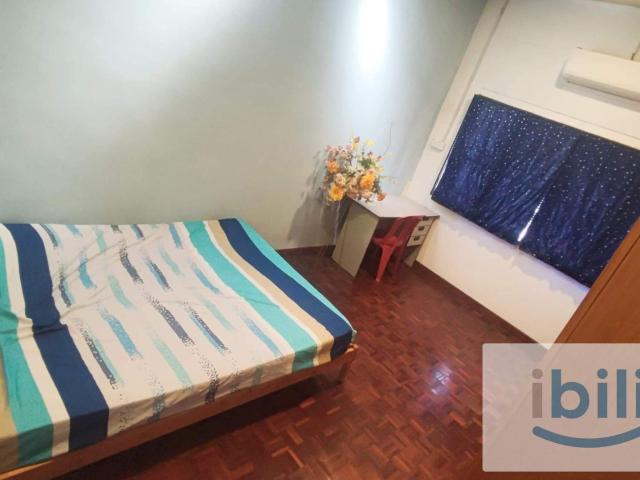 Room for rent in Sendayan Village, Negeri Sembilan
