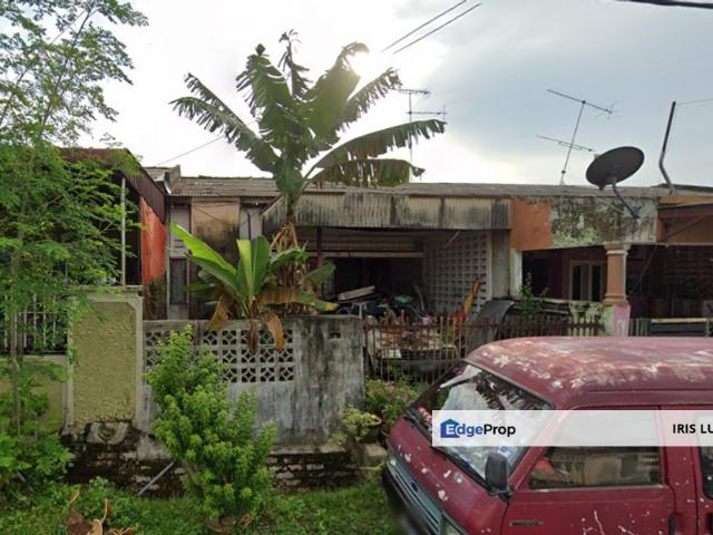 House for sale in Batu Pahat