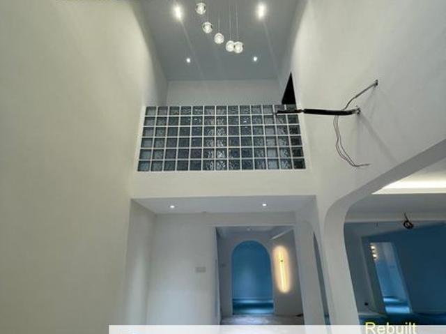 House for sale in Gelugor