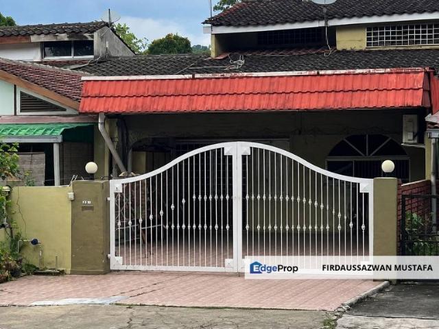 House for sale in Langat, Selangor