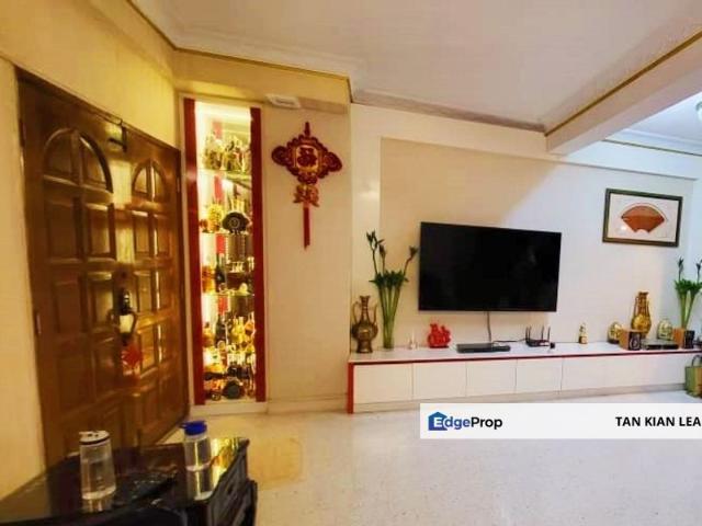 House for sale in Country Heights Damansara, Kuala Lumpur