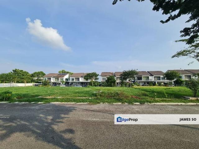 House for sale in Malaka