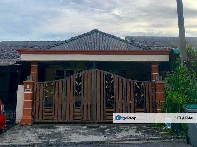 House for sale in Sendayan Village, Negeri Sembilan
