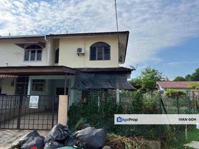 House for sale in Malaka