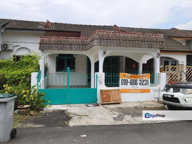 House for sale in Malaka