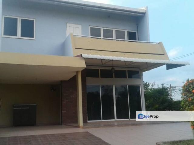 House for sale in Sendayan Village, Negeri Sembilan