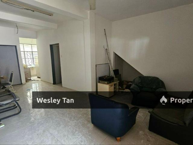 Townhouse for sale in Cheng, Malaka