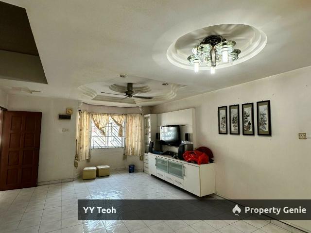 Terraced House for sale in Cheng, Malaka