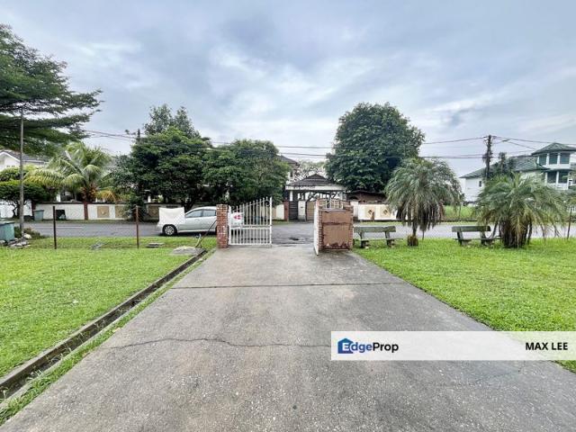 House for sale in Country Heights Damansara, Kuala Lumpur