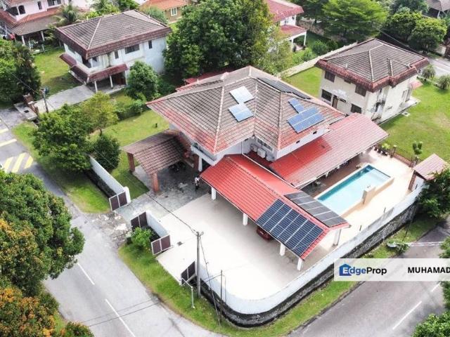 House for sale in Country Heights Damansara, Kuala Lumpur