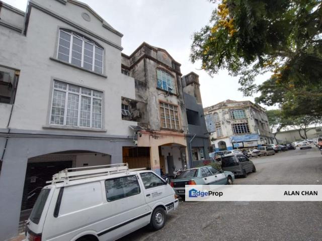 Shop for sale in Country Heights Damansara, Kuala Lumpur