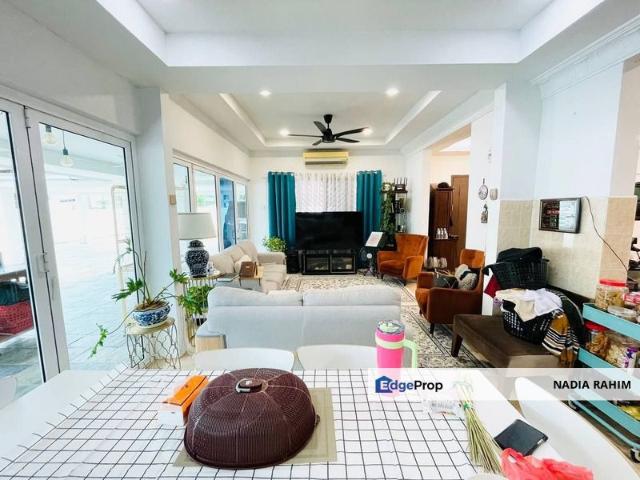 House for sale in Country Heights Damansara, Kuala Lumpur