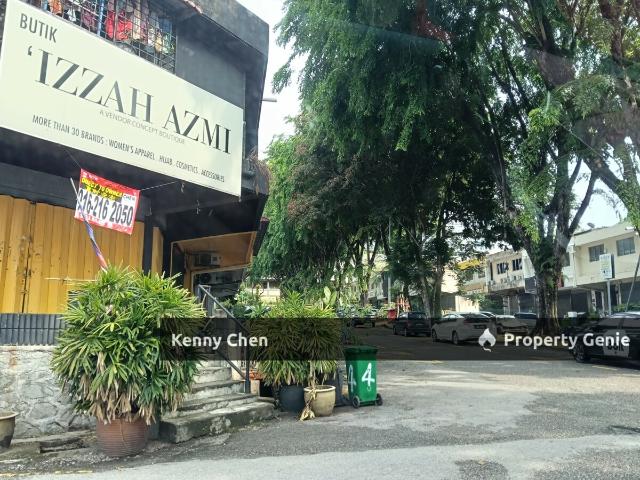 Shop for rent in Country Heights Damansara, Kuala Lumpur