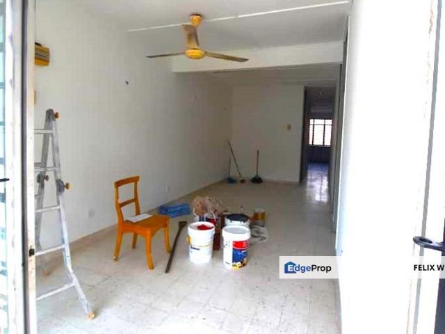 House for sale in Country Heights Damansara, Kuala Lumpur