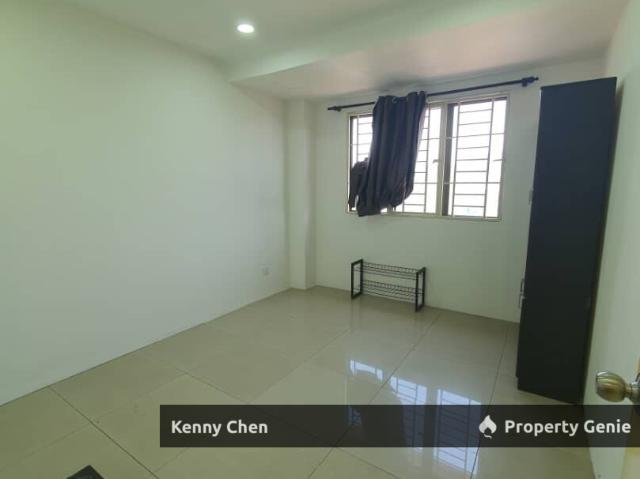 Townhouse for sale in Country Heights Damansara, Kuala Lumpur