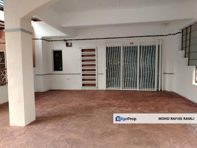 House for sale in Sendayan Village, Negeri Sembilan