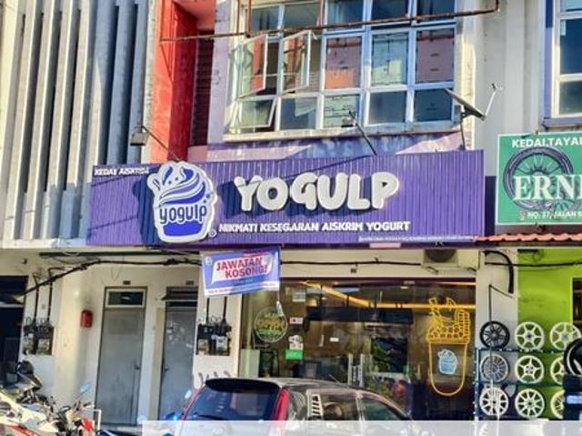 Shop for sale in Taman Bukit Dahlia, Masai