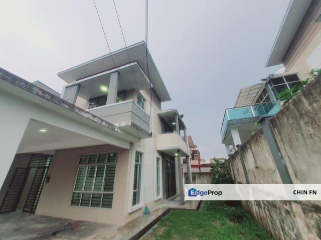House for rent in Malaka