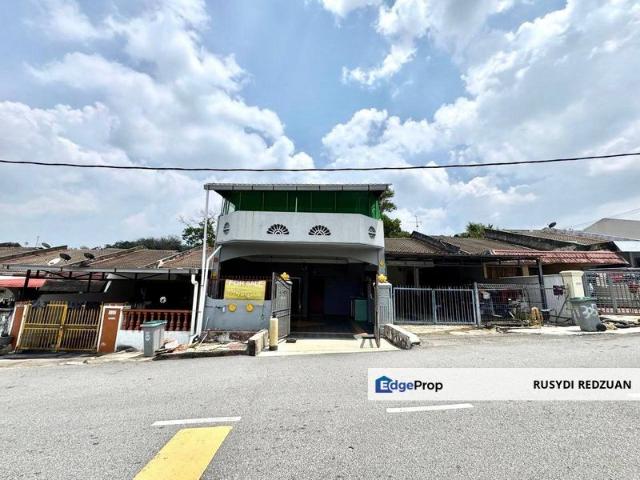 House for sale in Sendayan Village, Negeri Sembilan