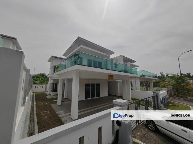 House for sale in Sendayan Village, Negeri Sembilan