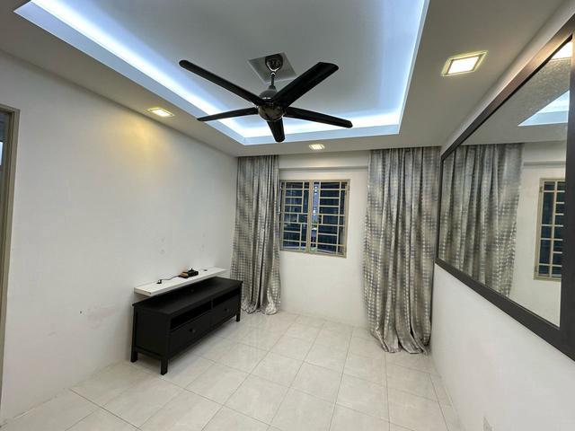 Apartment for sale in Tanjong Tokong
