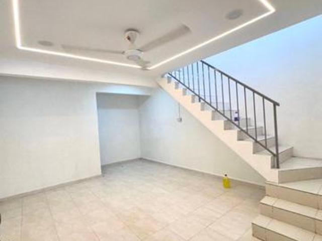 Terraced House for sale in Batu Pahat, Johor