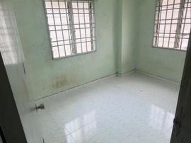 Flat for sale in Georgetown, Penang