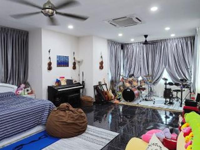 House for sale in Kajang, Langat