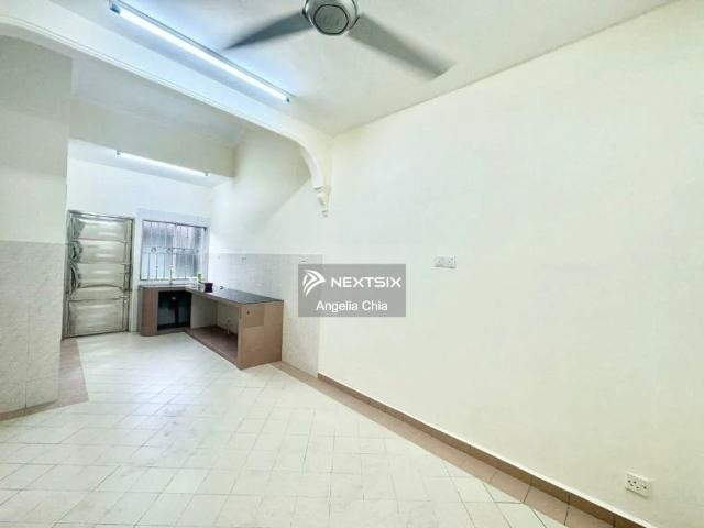 House for rent in Pulai, Bukit Ledang