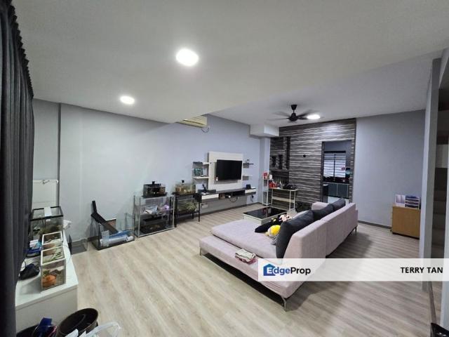House for sale in Pulai, Bukit Ledang