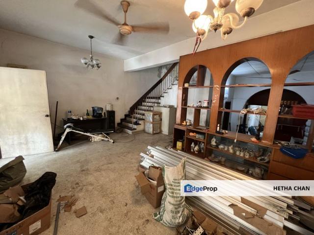House for sale in Country Heights Damansara, Kuala Lumpur
