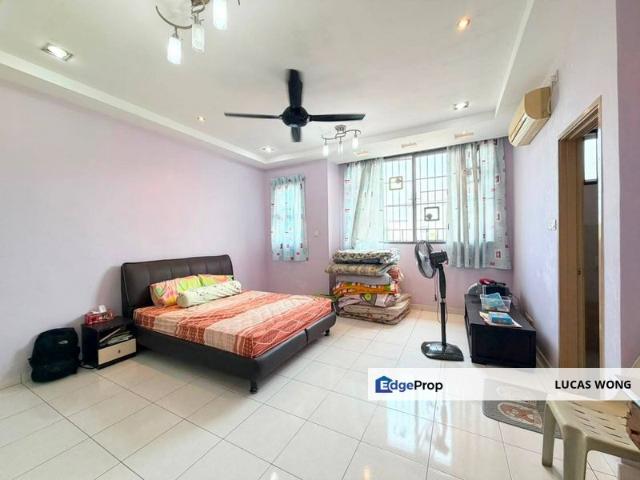 House for sale in Pulai, Bukit Ledang