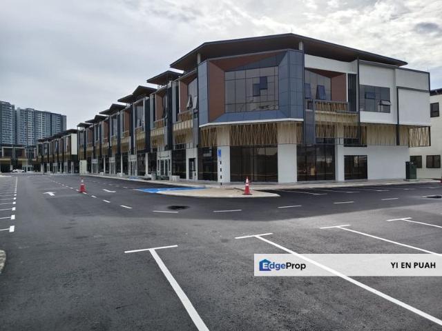 Shop for rent in Bukit Ledang, Johor