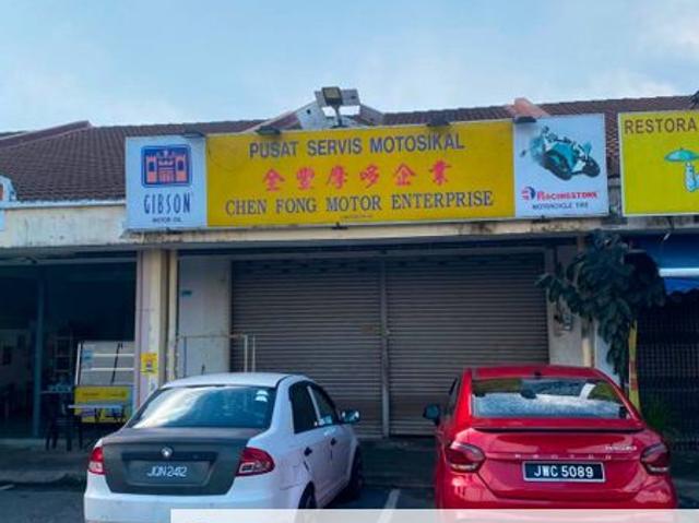 Shop for rent in Bukit Ledang, Johor