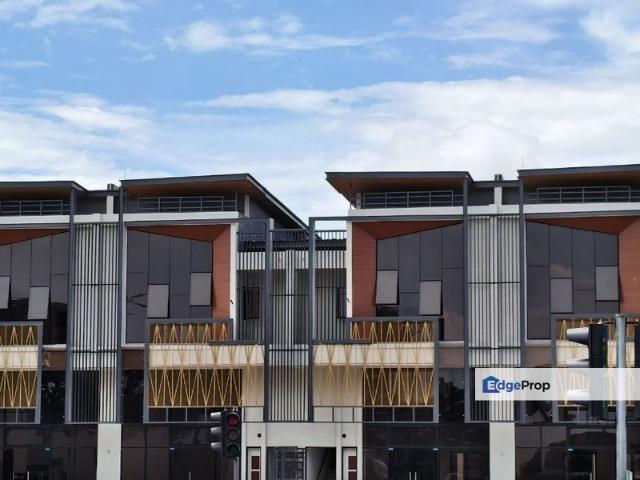Shop for rent in Bukit Ledang, Johor