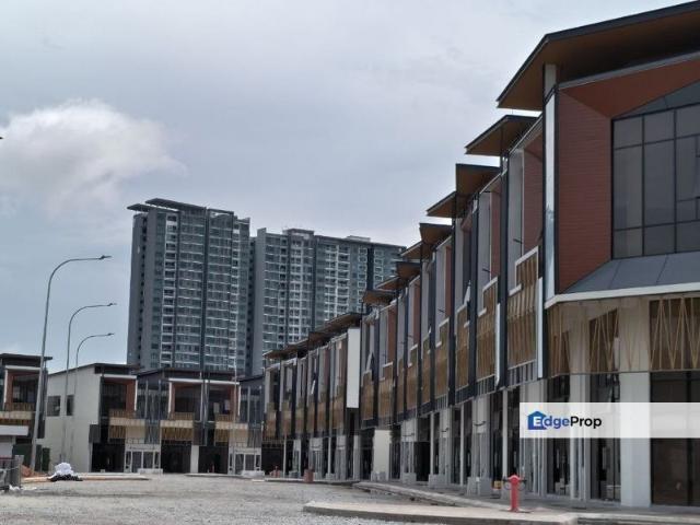 Shop for rent in Bukit Ledang, Johor