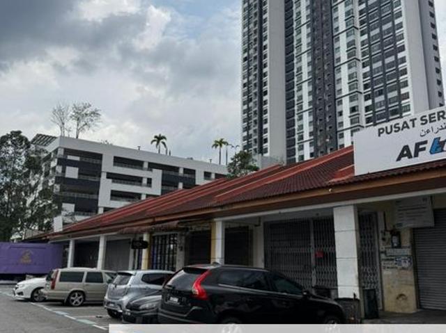 Shop for rent in Bukit Ledang, Johor