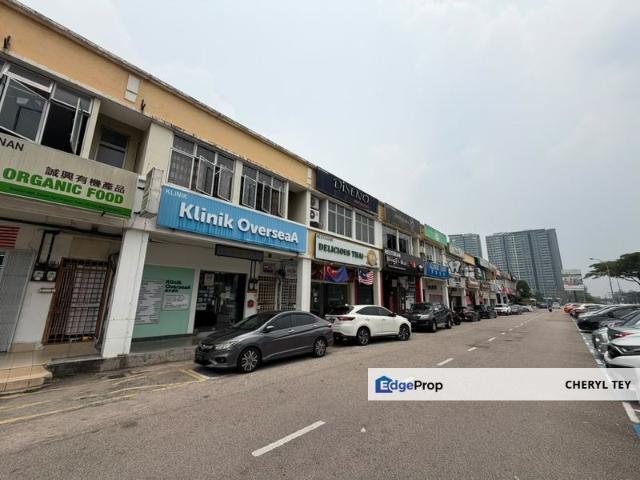 Shop for rent in Bukit Ledang, Johor